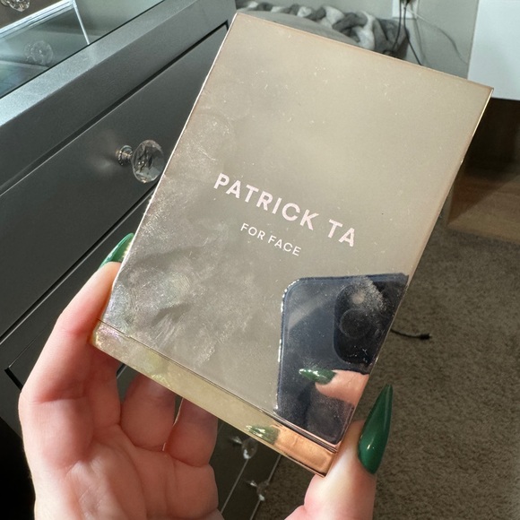 Patrick Ta Foundation Duo - Picture 2 of 3